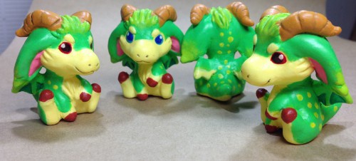 仔竜ねんど人形