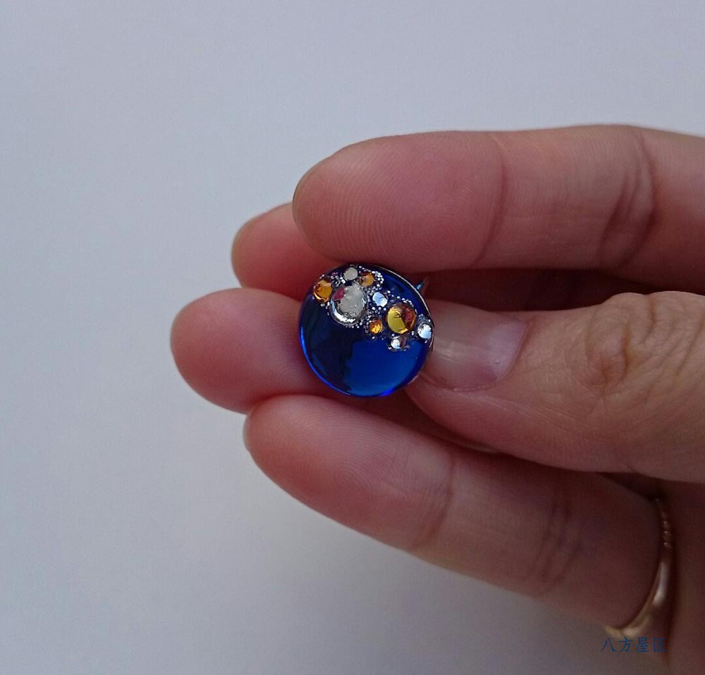 イヤーカフ・濃藍☆送料無料