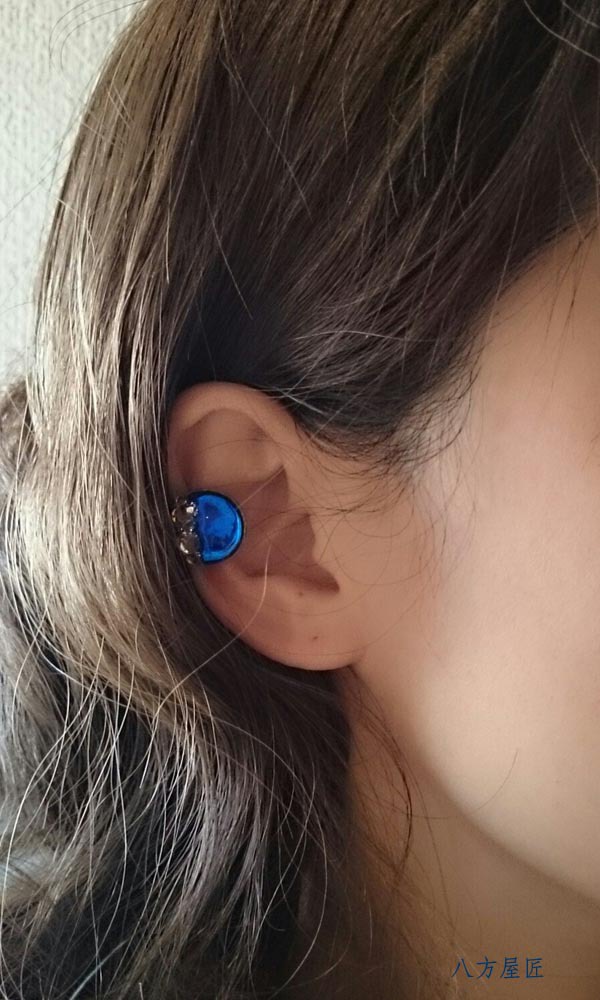 イヤーカフ・濃藍☆送料無料