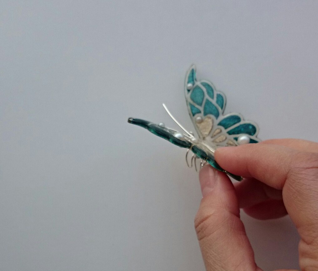 バタフライイヤーカフ・深緑☆送料無料