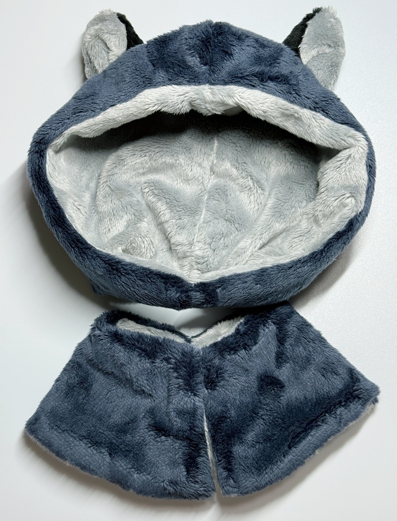 オオカミ（紺）のセパレートケープ（25cmぬい向け）