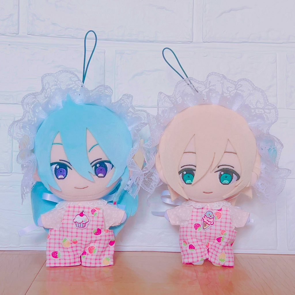 🍓いちごサロペット୨୧⋆*🍓16cmぬい服