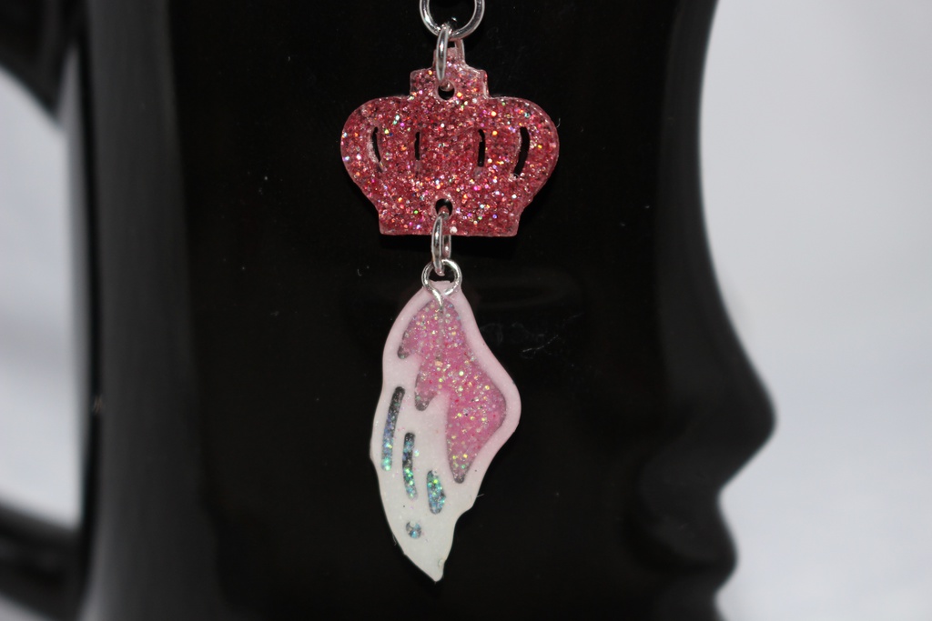 TRIGGERイメージ*クラウンストラップ