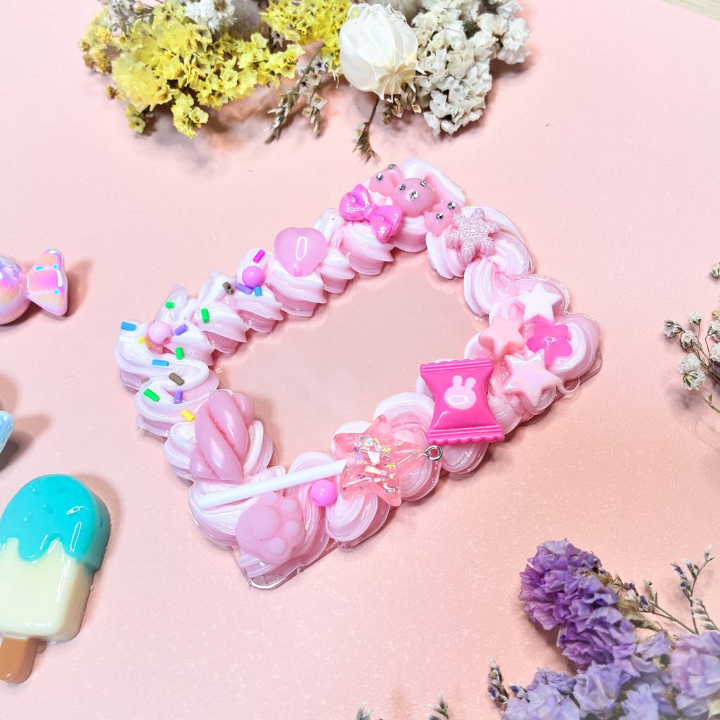 いちごミルクなトレカケース② B8