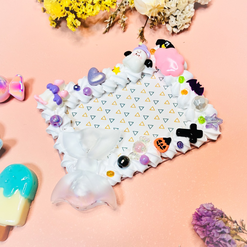 可愛いオバケのトレカケース B8