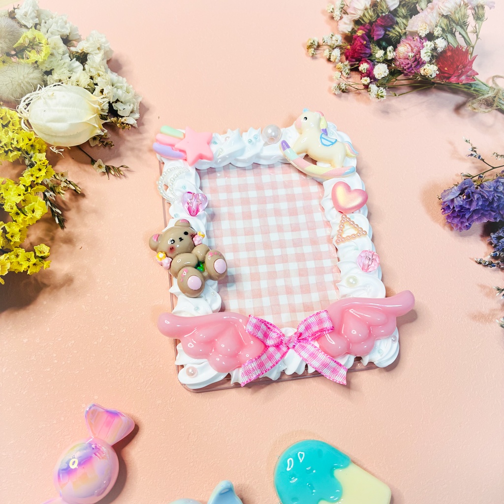 ガーリーなトレカケース B8