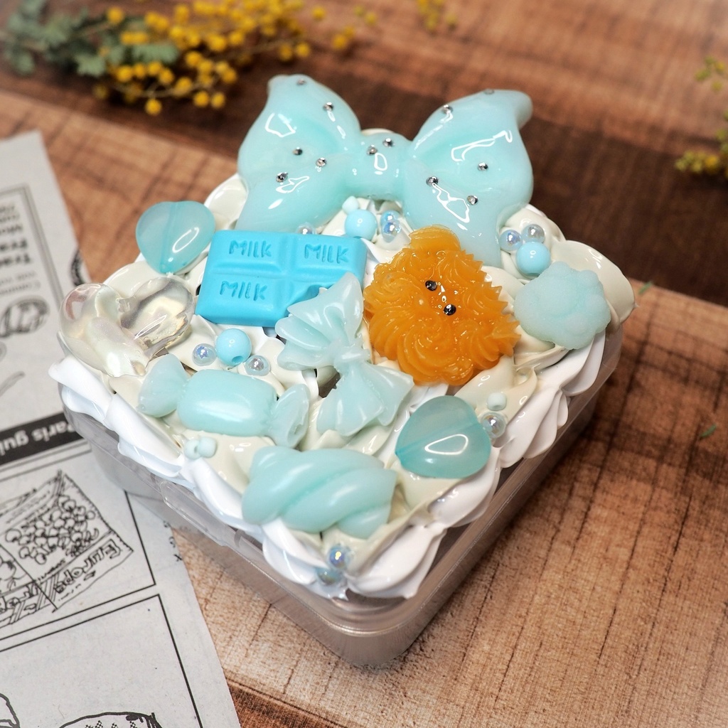 わんこがポイント!パステルカラーなデコクリアケース