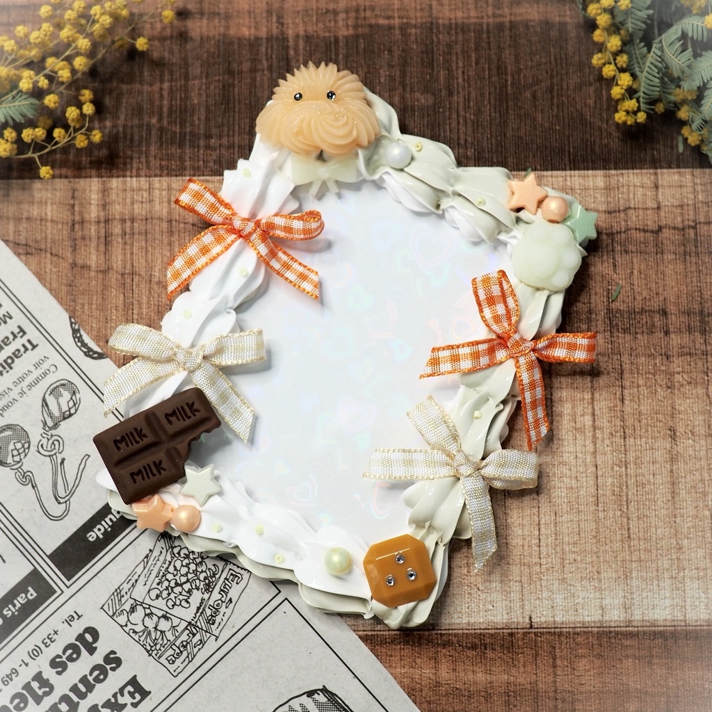 わんことリボンのホイップデコ トレカケース B8