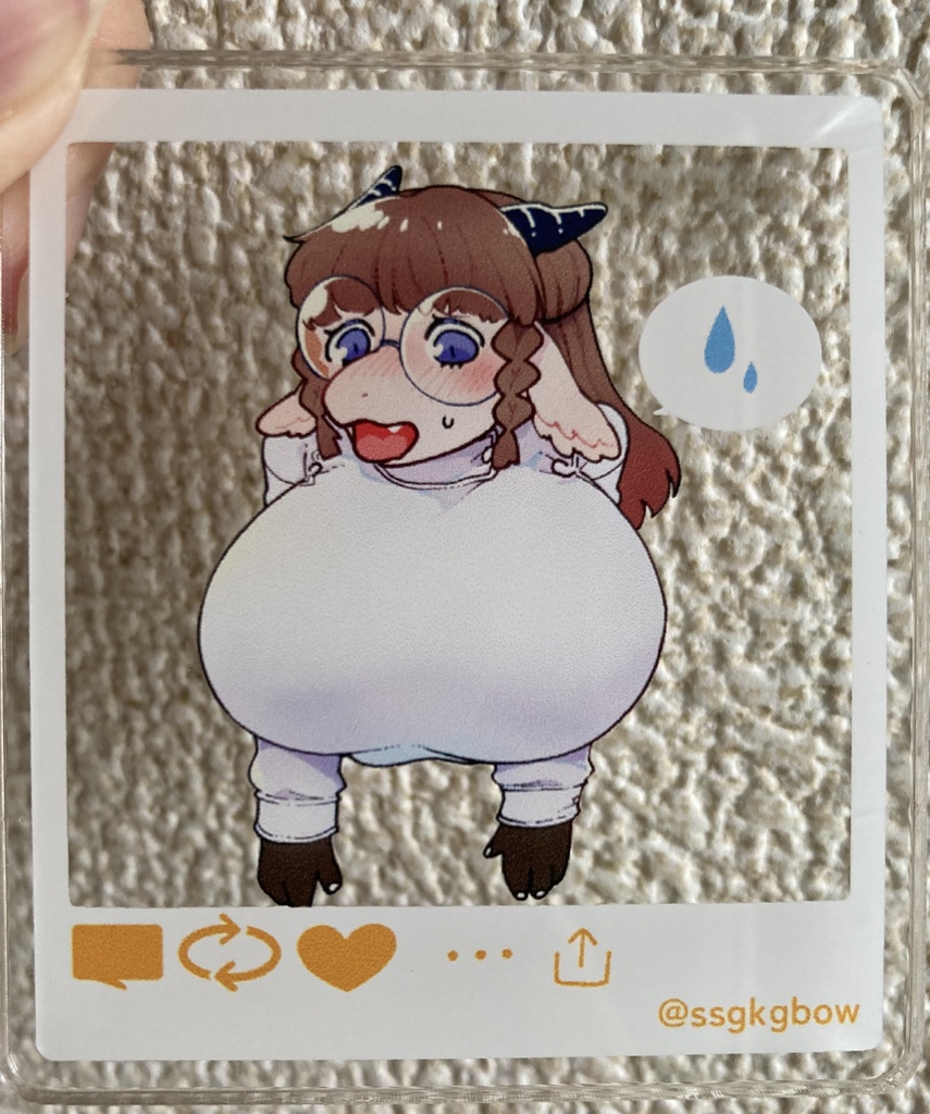 助手ちゃんアクキー