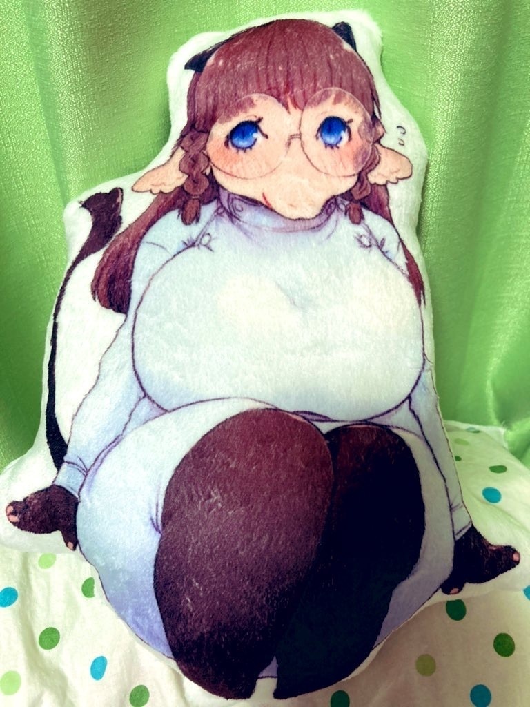 助手ちゃんクッション