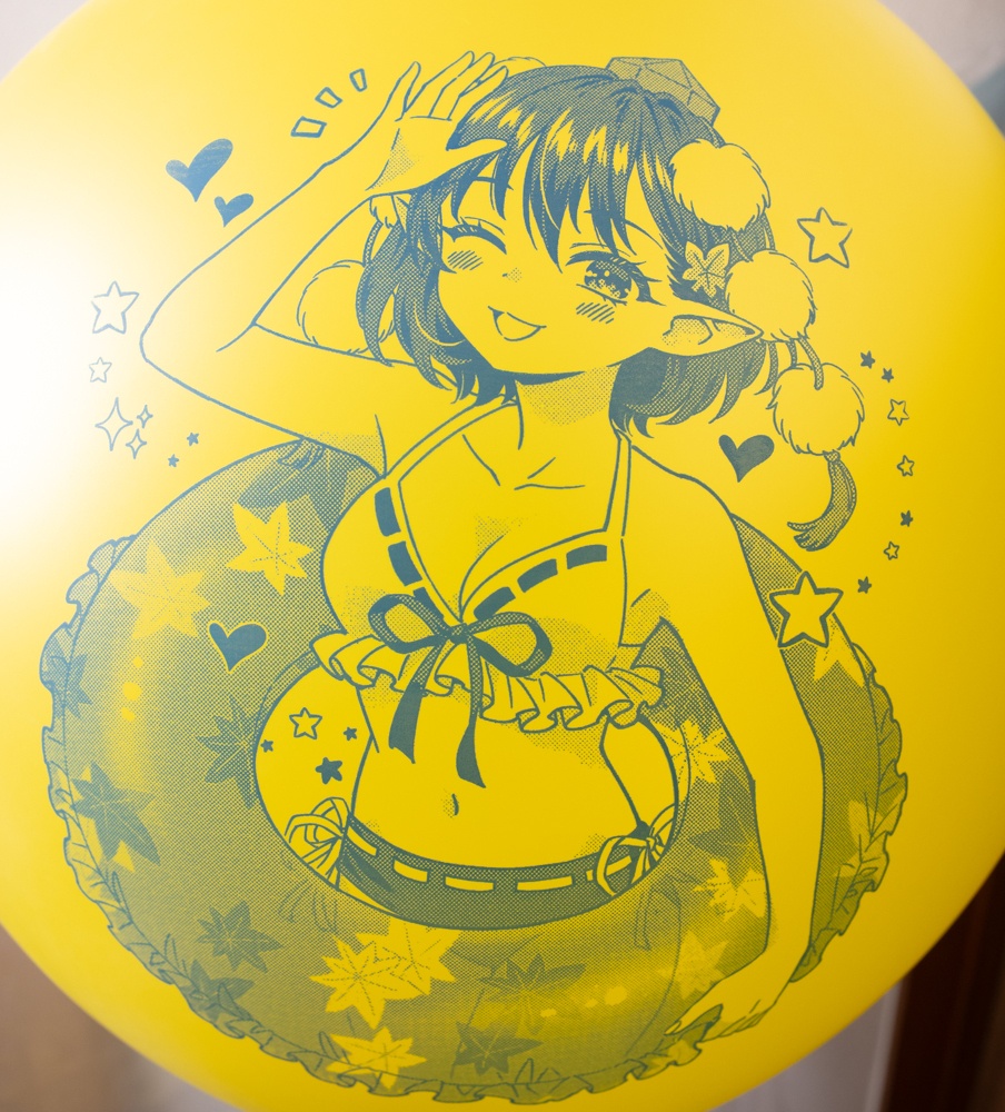 水着のあややのおおきなふうせん