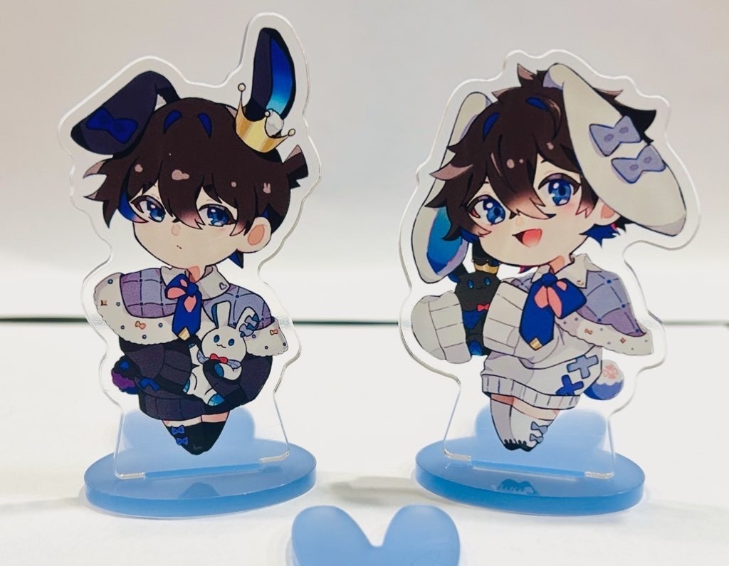 新快うさぎアクスタ2個セット - 3段目の蒸籠 - BOOTH