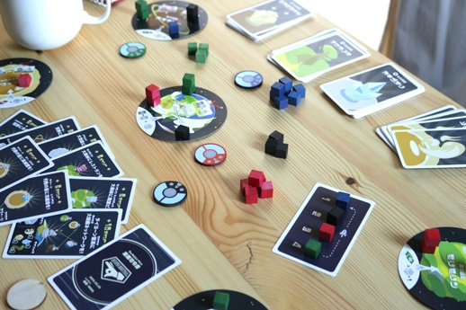 デコピンスペースクラフト