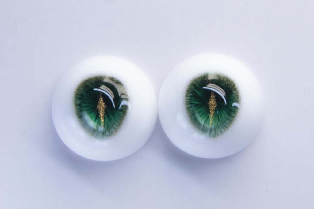 【YIYI】「金瞳宝石」「エメラルド」ドールアイ 14mm/16mm/18mm/20mmレジンアイ BJD MDD