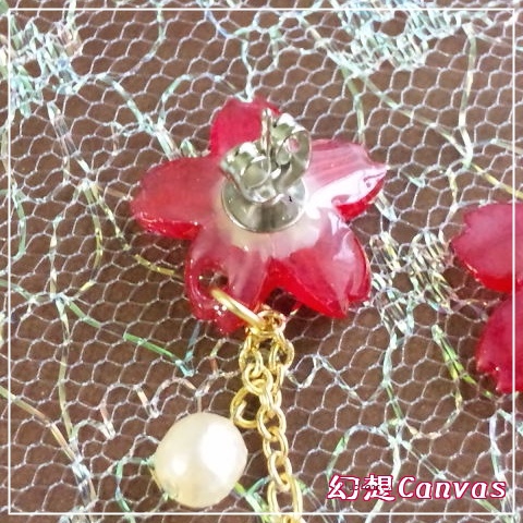 苺桜ピアス