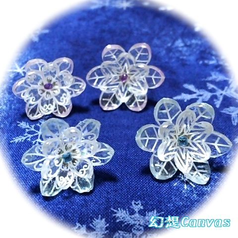 六花ピアス（片耳）【Romanイメージ】