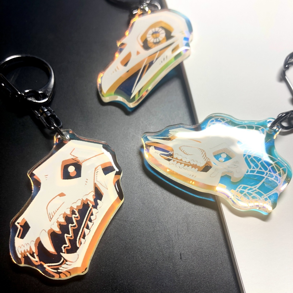 虹の頭蓋骨 / Rainbow Skulls