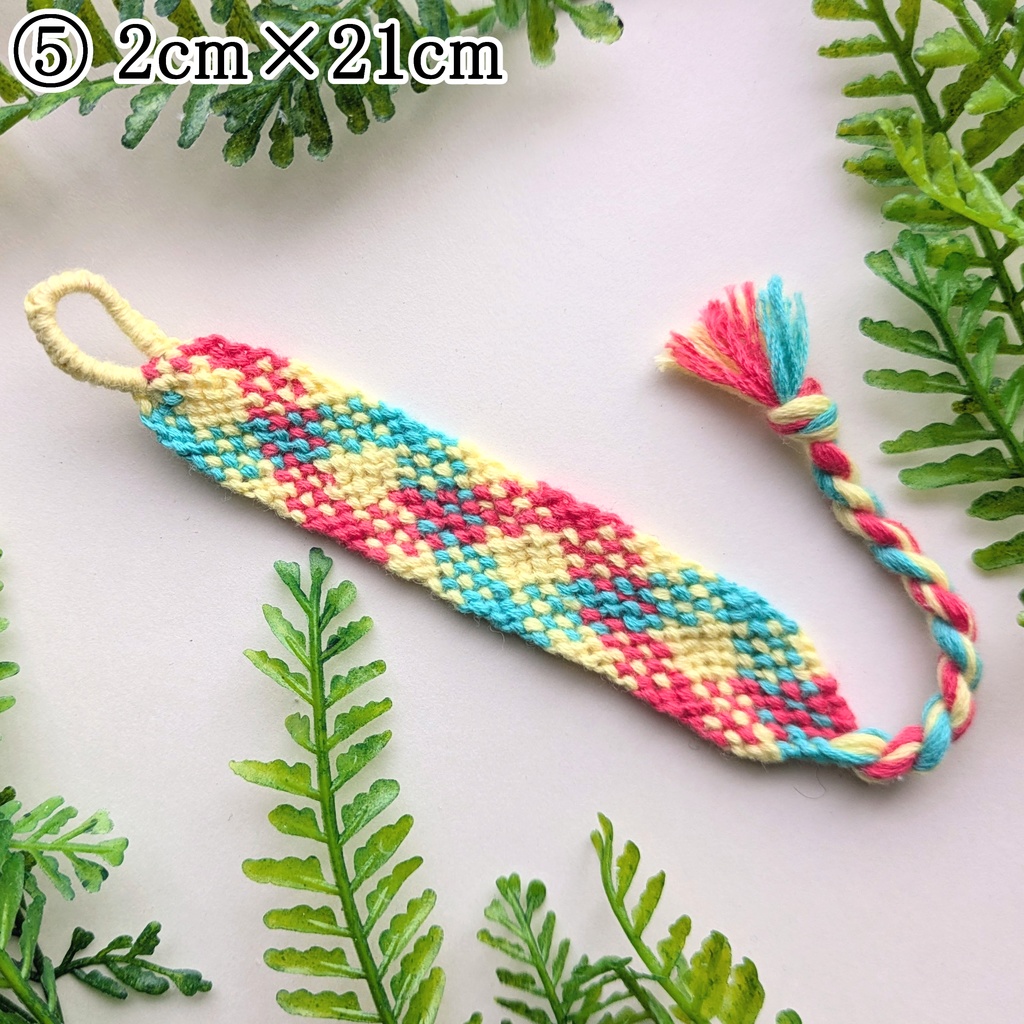 手作りミサンガ / Handmade Friendship Bracelets