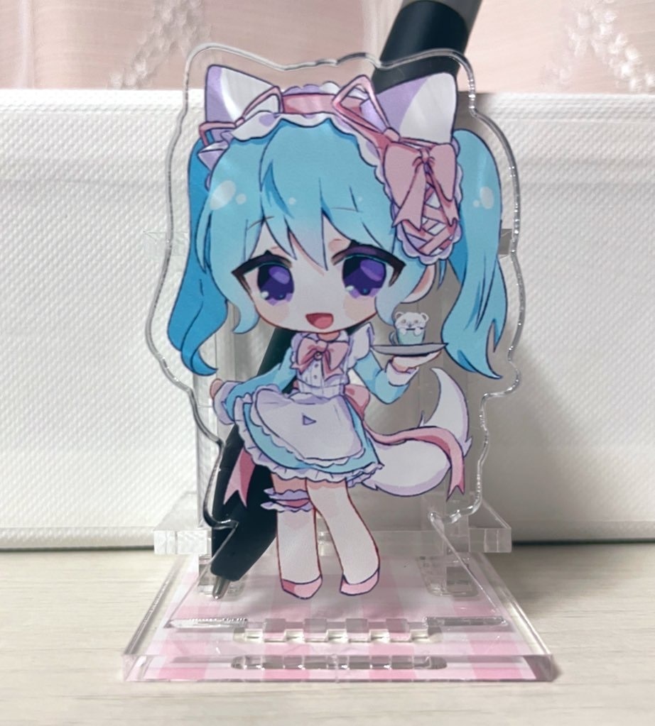 花音ちゃん アクリルペンスタンド