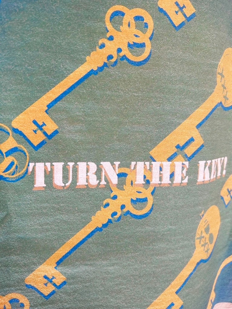 A.B.A鍵まみれTシャツ コーヒー色