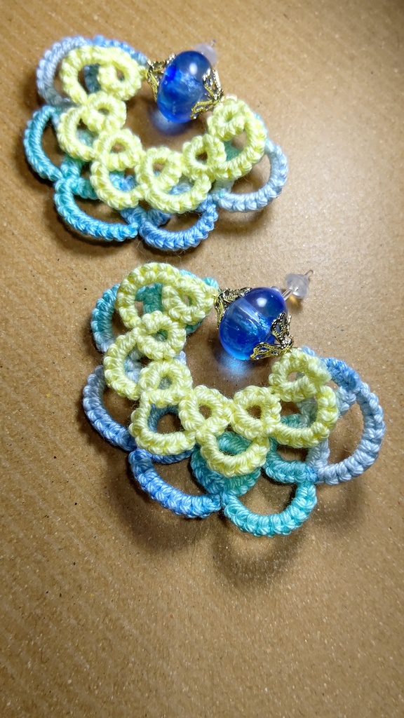 アナデン。アナベルイメージ【樹脂ピアス