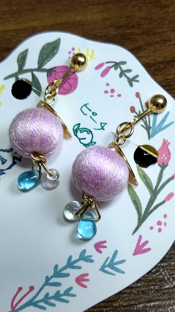 巻き玉「ピーチ」イヤーアクセサリー