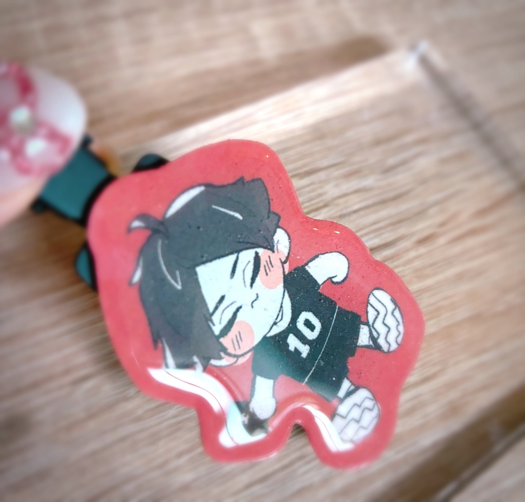 【HQ!】プラ板ヘアクリップ