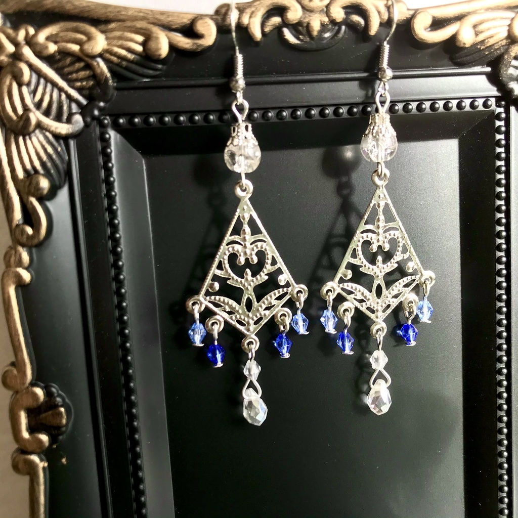 ベディヴィエールイメージアクセサリー