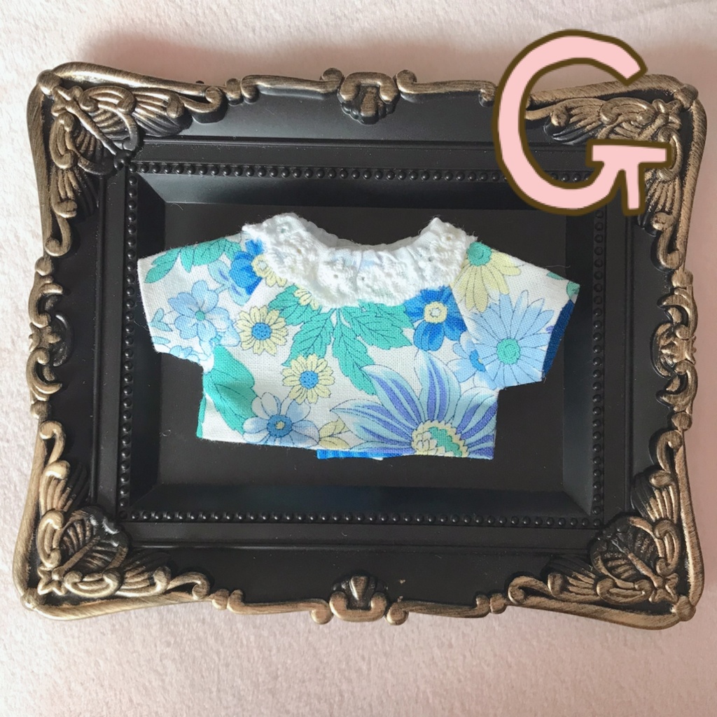 レース襟トップス