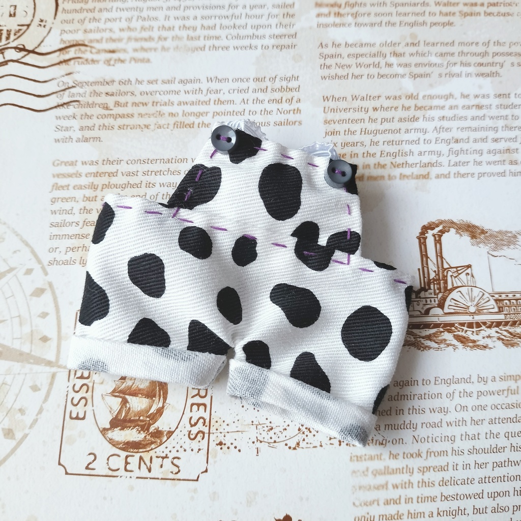 うし柄サロペット🐄