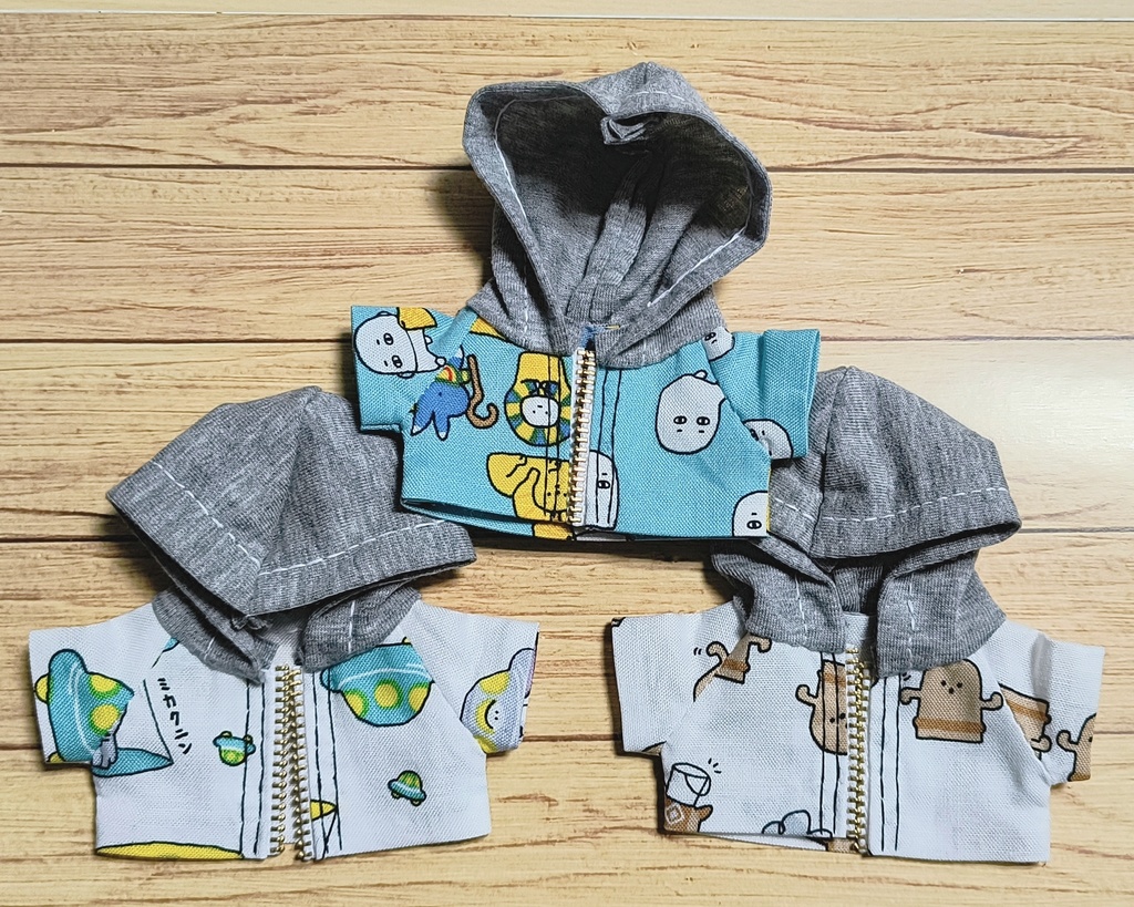 フード付きジャケット