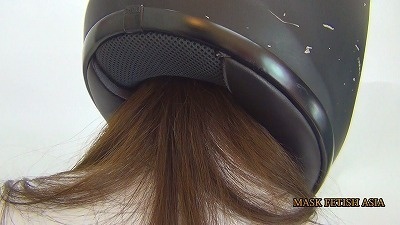 Vol.8 ヘルメット姿のかわいい歯科医-動画編