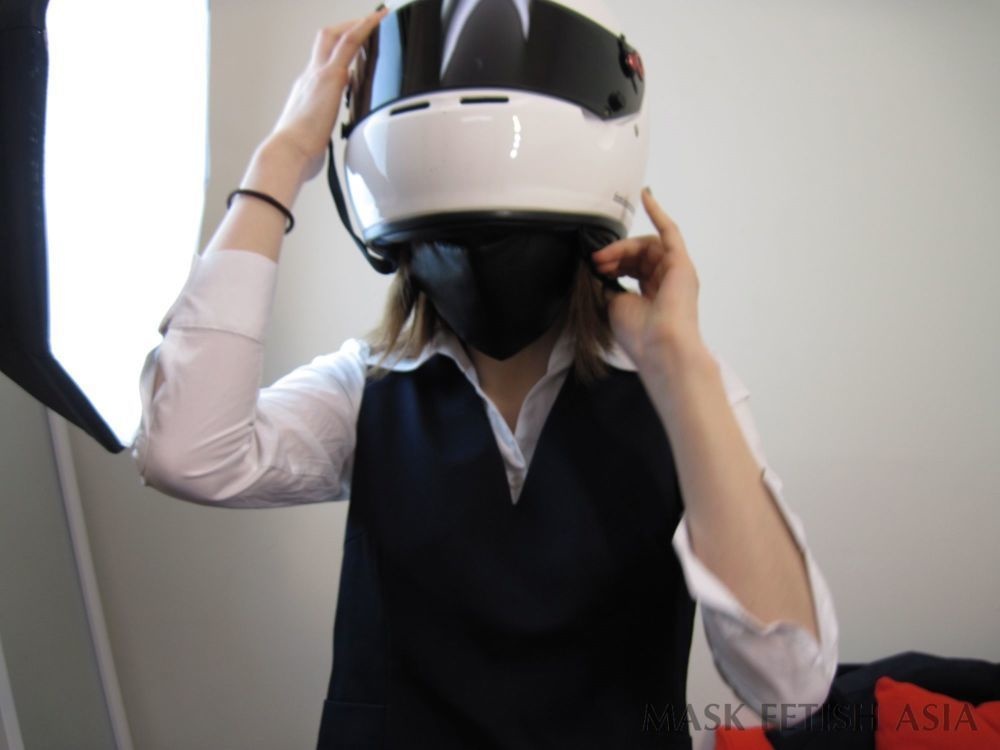 Vol.2 エバーマスクの女医エリカ-写真集