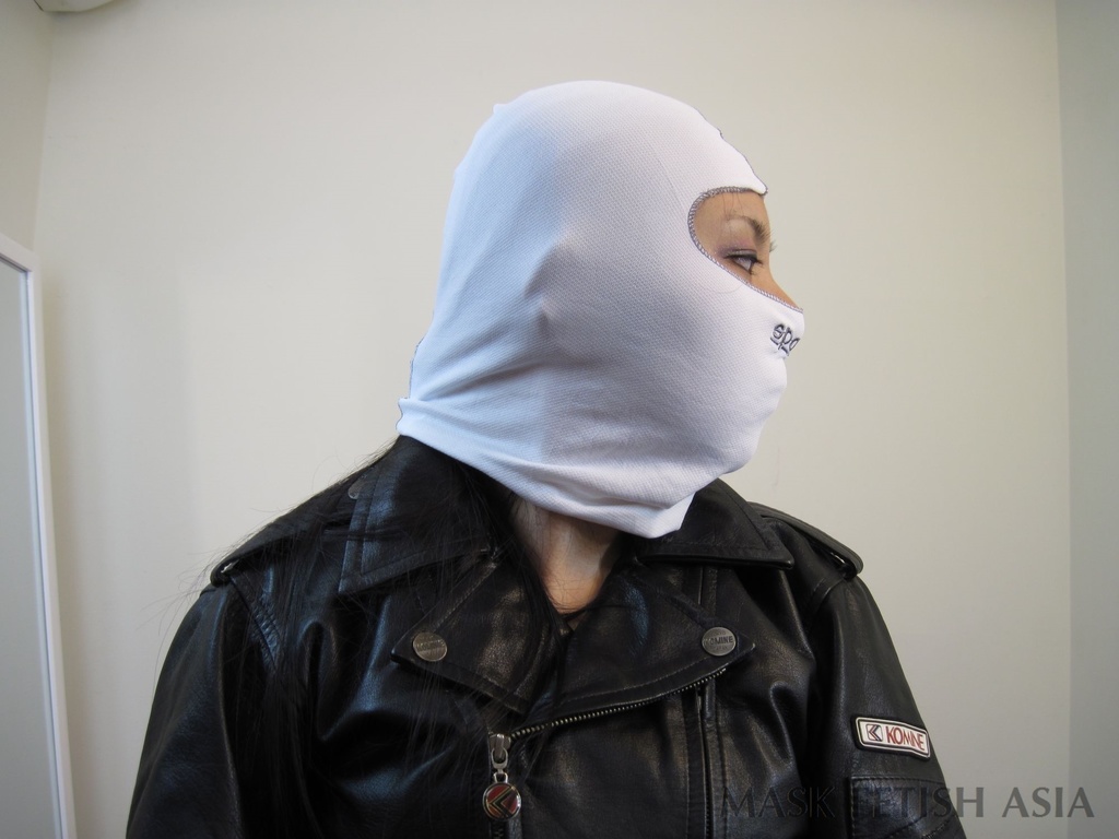 Vol.4 黒革の女性バイク便ライダー・リサ-写真集