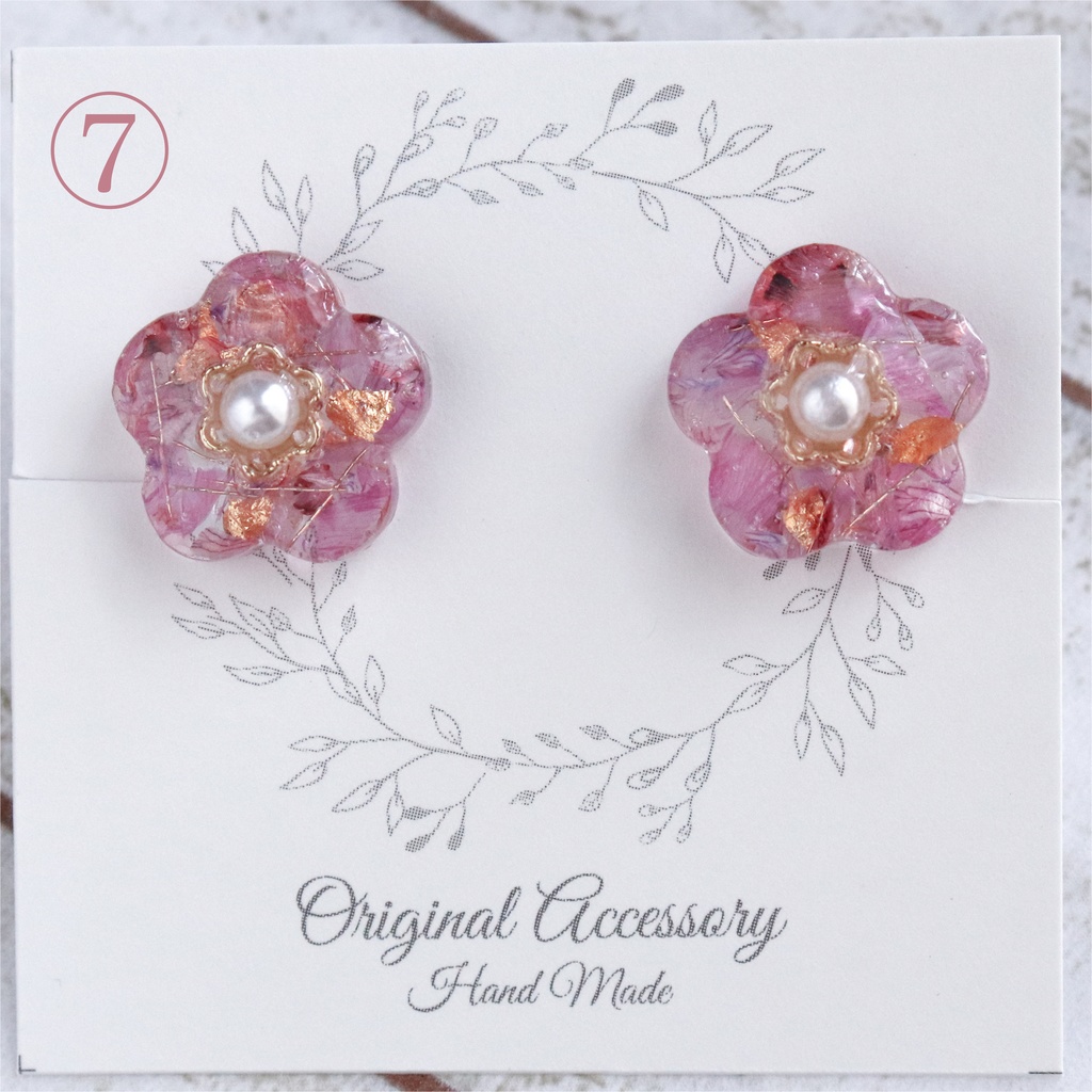 お花のイヤリング①〜⑧
