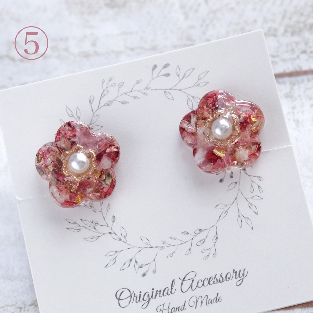 お花のイヤリング①〜⑧
