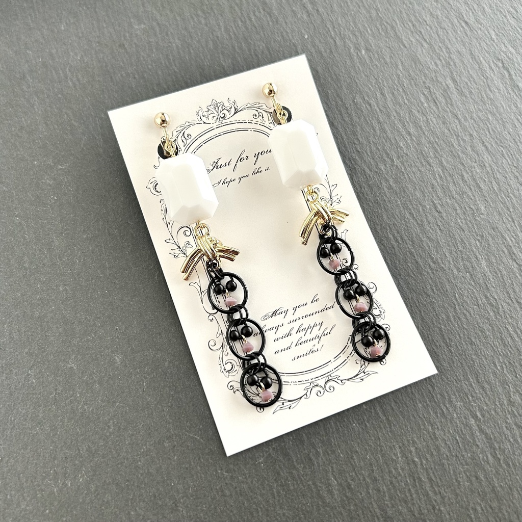 狛治イメージイヤリング/ピアス