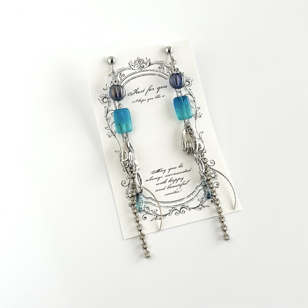 アンデルセンイメージイヤリング/ピアス