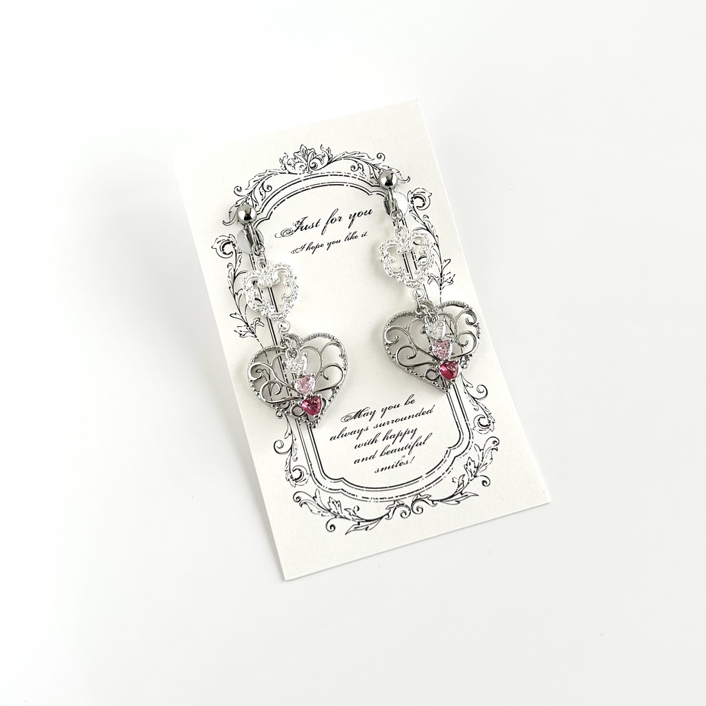 メイヴイメージイヤリング/ピアス