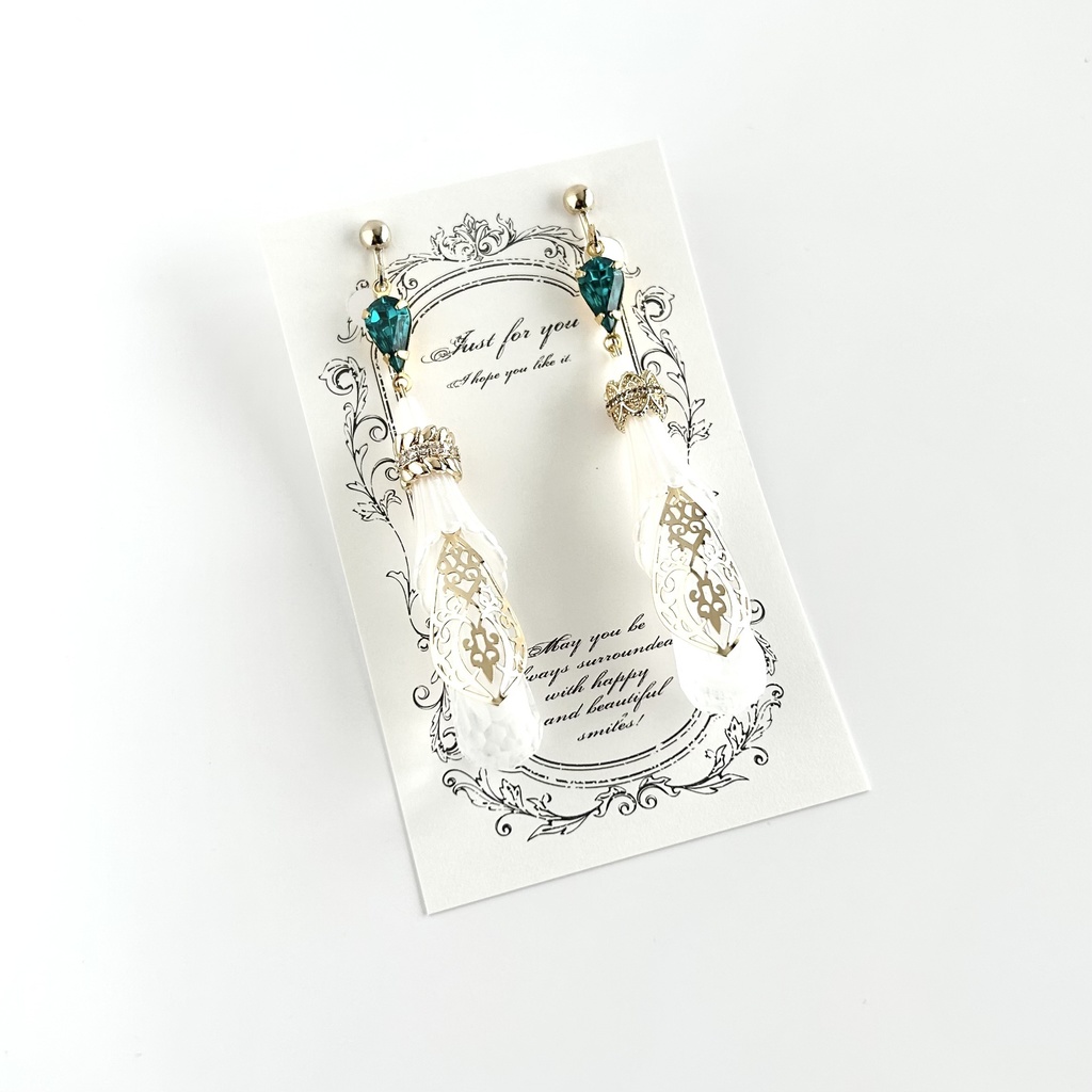 ディオスクロイイメージイヤリング/ピアス