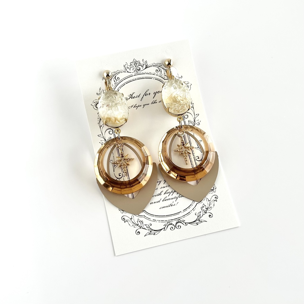 ケイローンイメージイヤリング/ピアス