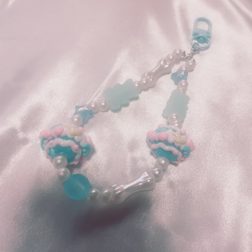 ビーズストラップ