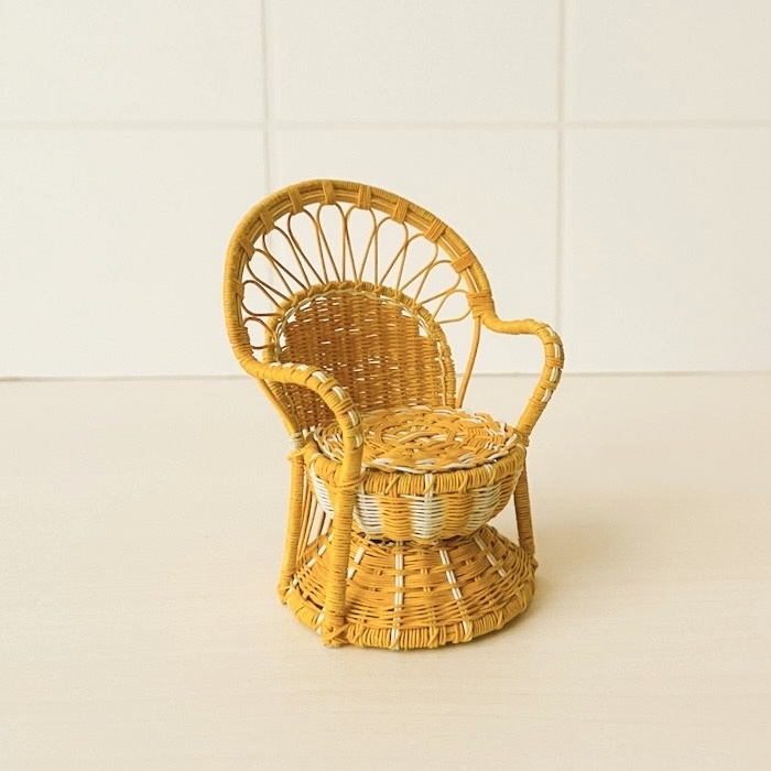 ピーコックチェア イエロー