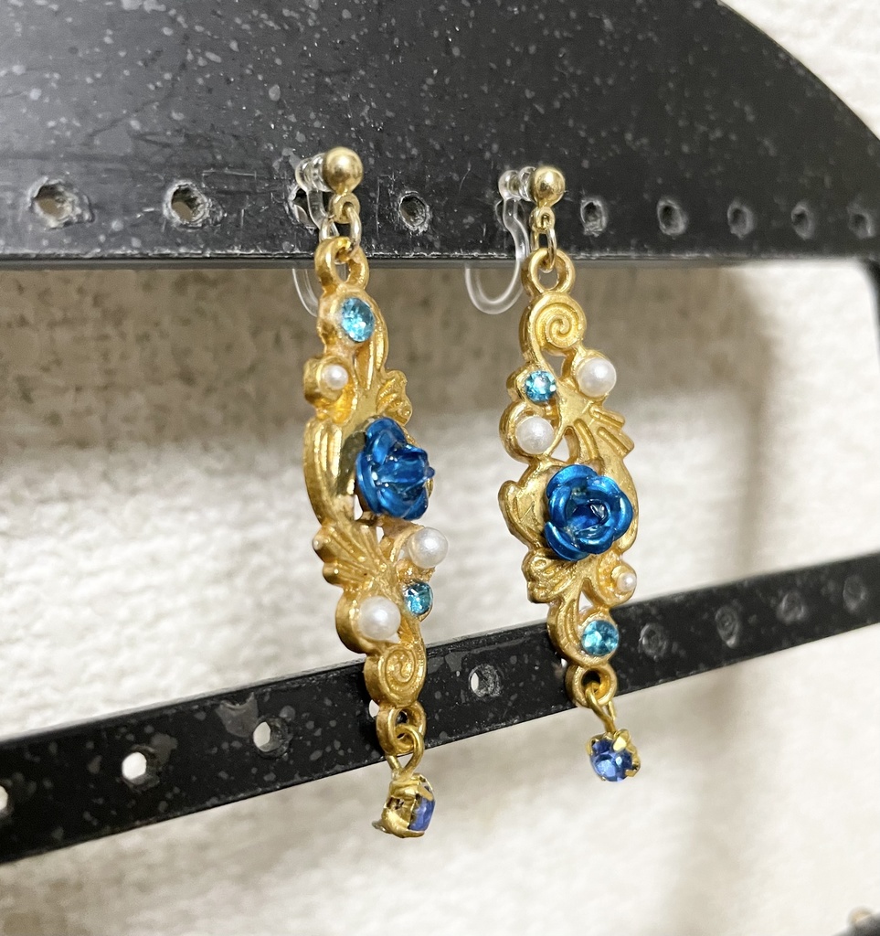 呪術廻戦 五条悟イメージイヤリング·ピアス⑥