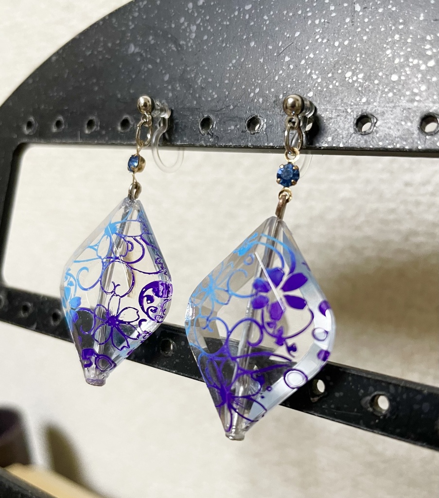 呪術廻戦 五条悟イメージイヤリング·ピアス⑨