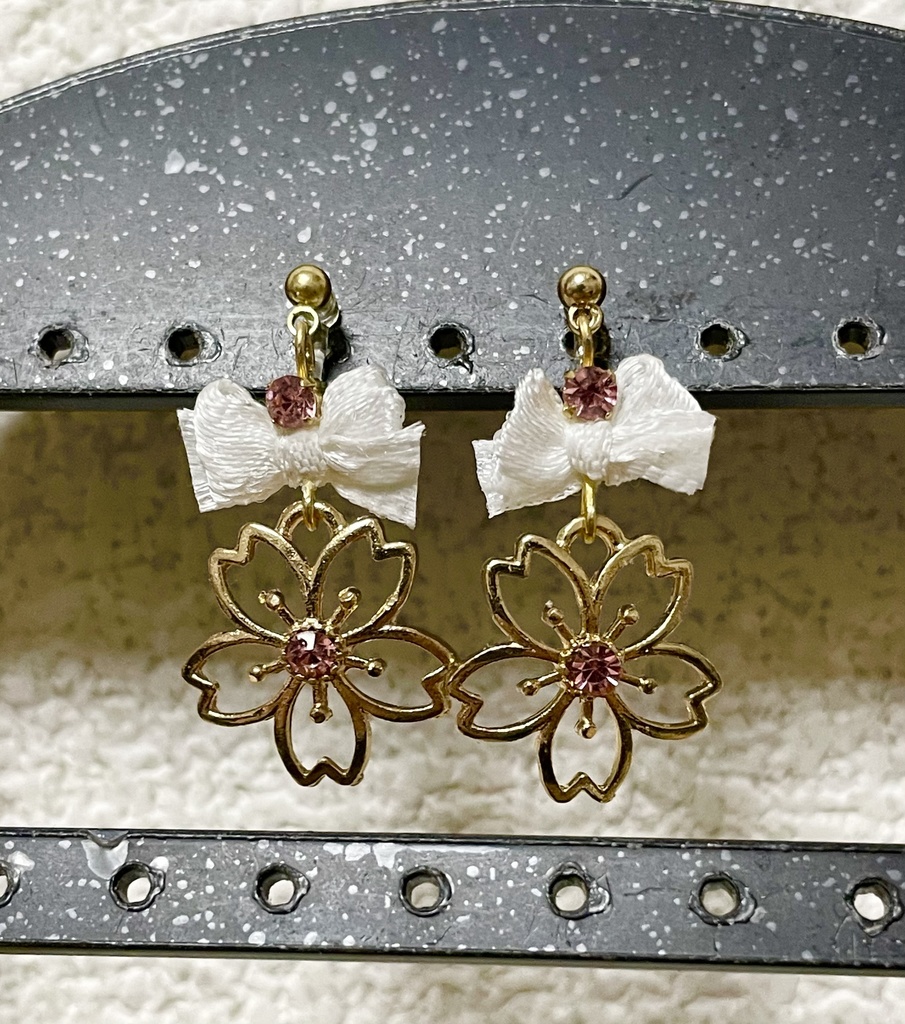 呪術廻戦 庵歌姫イメージイヤリング·ピアス【桜ver.】①