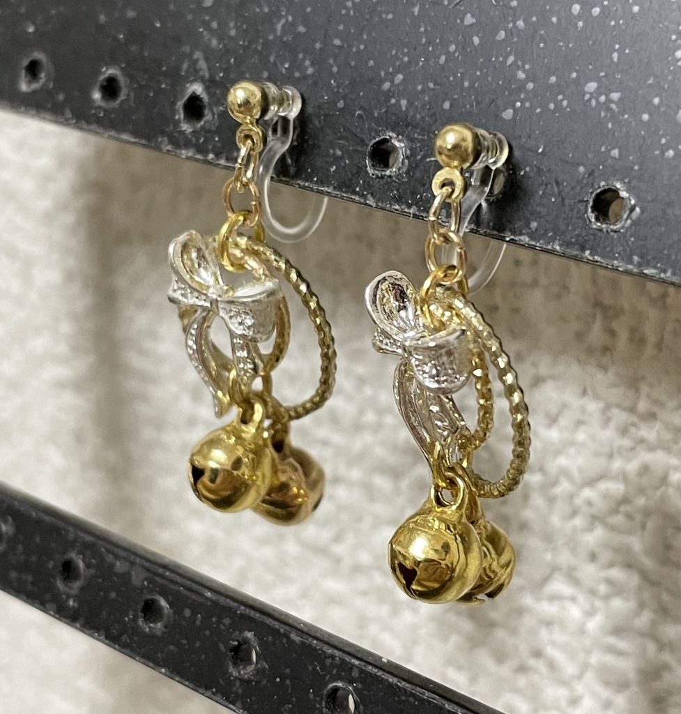 呪術廻戦 庵歌姫イメージイヤリング·ピアス【単独禁区】