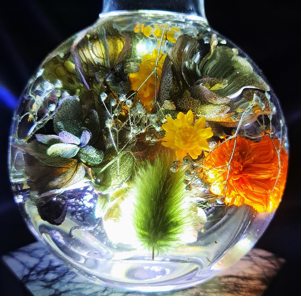 【ホロライブ非公式】儒烏風亭らでん イメージハーバリウム