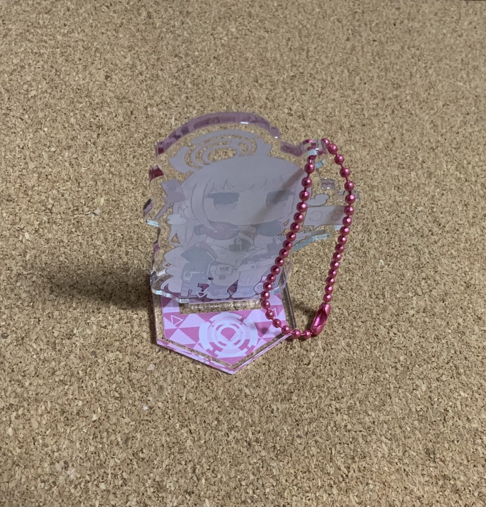 ブルーアーカイブ エイミ アクリルキーホルダー(台座付き) - jelly 