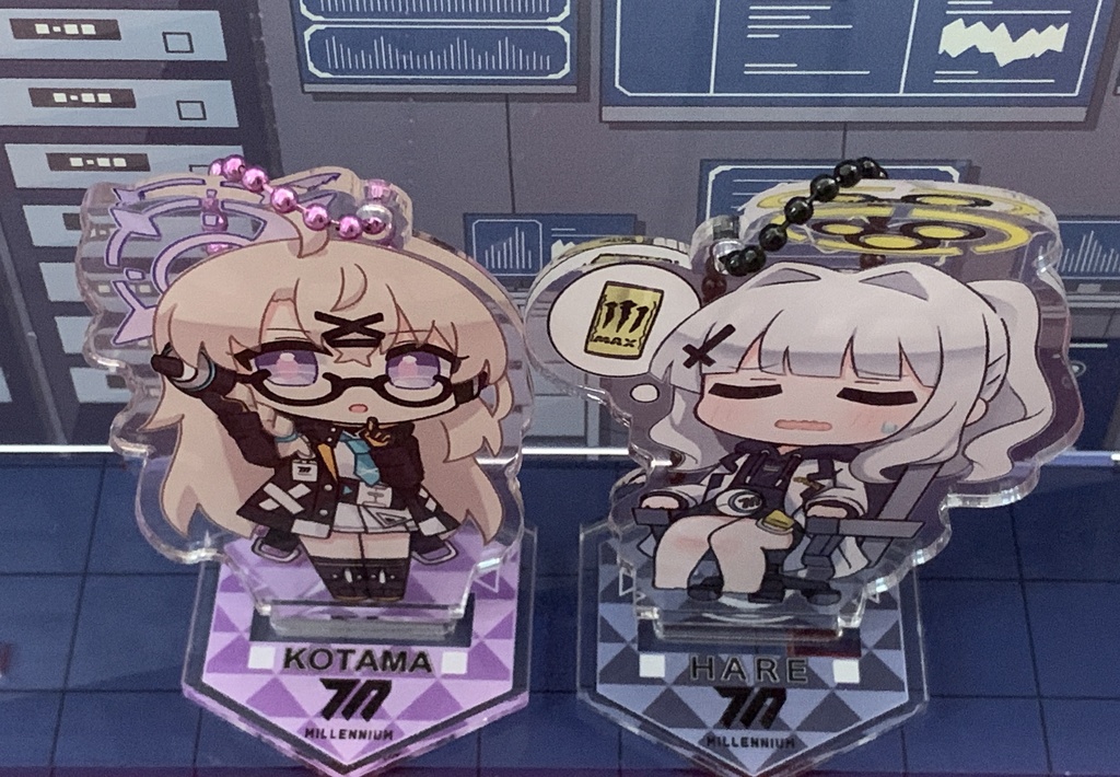 アクリルキーホルダーセットハレ&コタマ(台座付き)